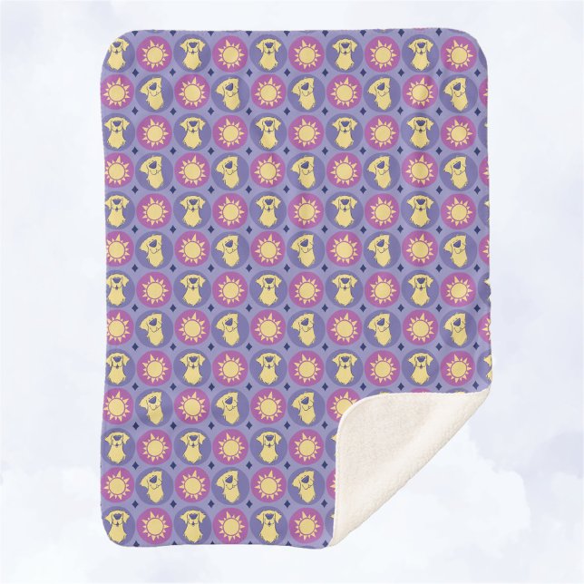 Golden Retriever Whimsical Sun Polka Dot Lila Sherpadecke (Von Creator hochgeladen)