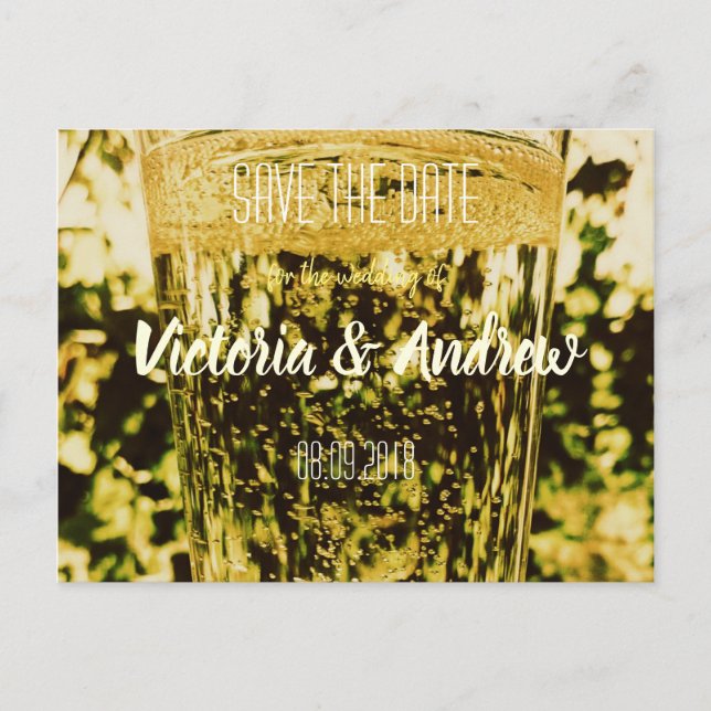 Golden Sparkling Weinglas Save the Date Postkarte (Vorderseite)