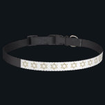 Golden Star von David Haustierhalsband<br><div class="desc">Der Goldene Stern von David Feel kann mit den großartigen Anpassungswerkzeugen von Zazzle eigene Worte und Bilder hinzufügen. Dieses Design ist auch auf Dutzenden anderer Produkte erhältlich. Danke, dass du vorbeigekommen bist! Gott segne!</div>