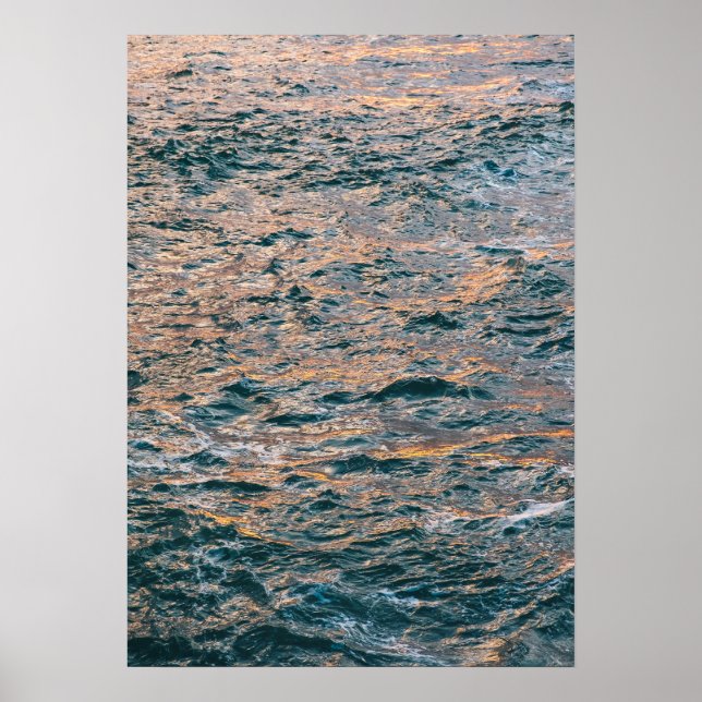 Golden Sunset Reflection on Ocean Waves - Ruhe Poster (Vorne)