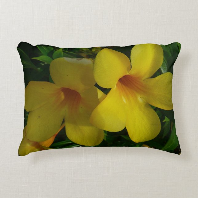 Golden Trumpet Blume II Tropical Zierkissen (Vorderseite)