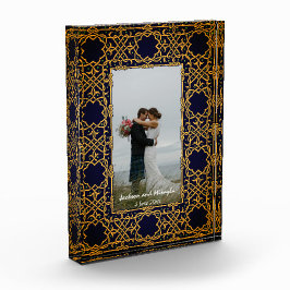 Golden Woven Celtic Knot Frame Foto Block
