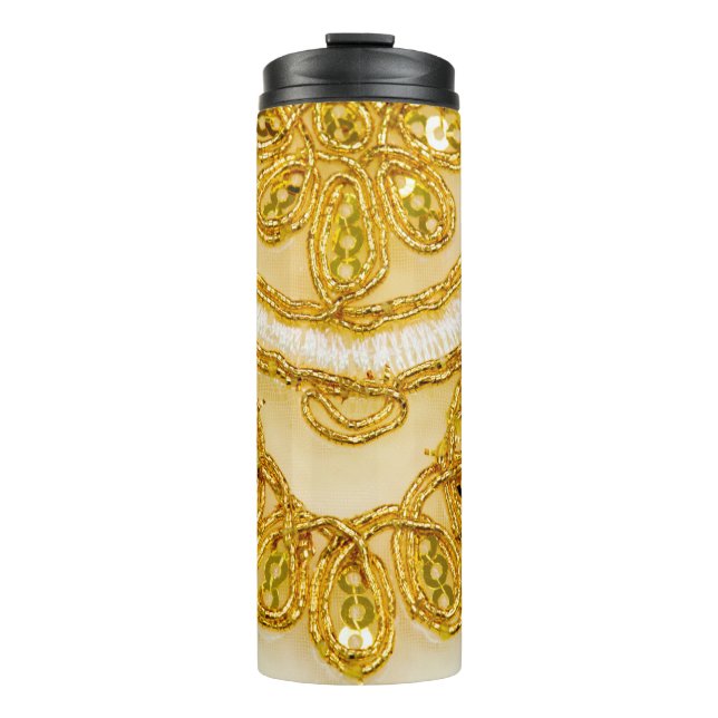 Golden yellow lace stripe. Background textur Thermosbecher (Vorderseite)