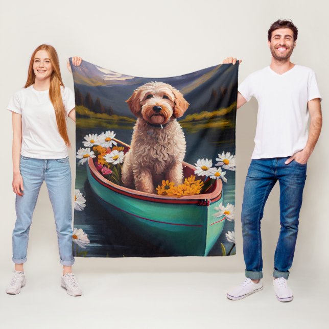 Goldendoodle auf dem Paddle: Ein Landschaftliches  Fleecedecke (Beispiel)