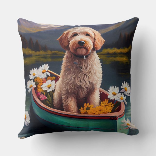 Goldendoodle auf dem Paddle: Ein Landschaftliches  Kissen (Rückseite)
