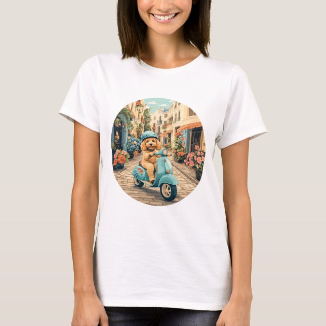 Goldendoodle Dog Riding Scooter European Streets T-Shirt (Vorderseite)