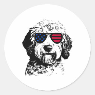 Goldendoodle Hund 4. Juli Amerika USA-Flagge Runder Aufkleber