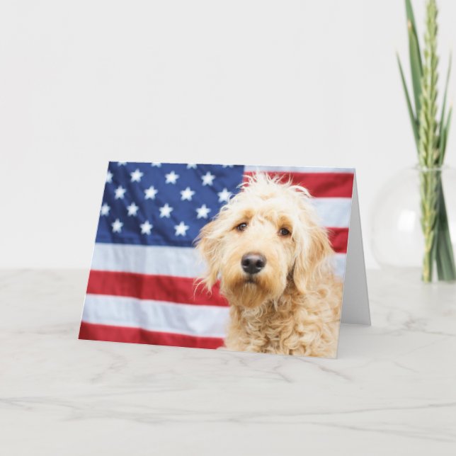 Goldendoodle mit amerikanischer Flagge Karte (Vorderseite)