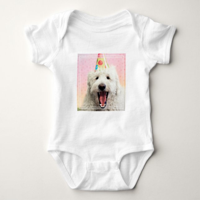 Goldendoodle mit Party-Hut Baby Strampler (Vorderseite)