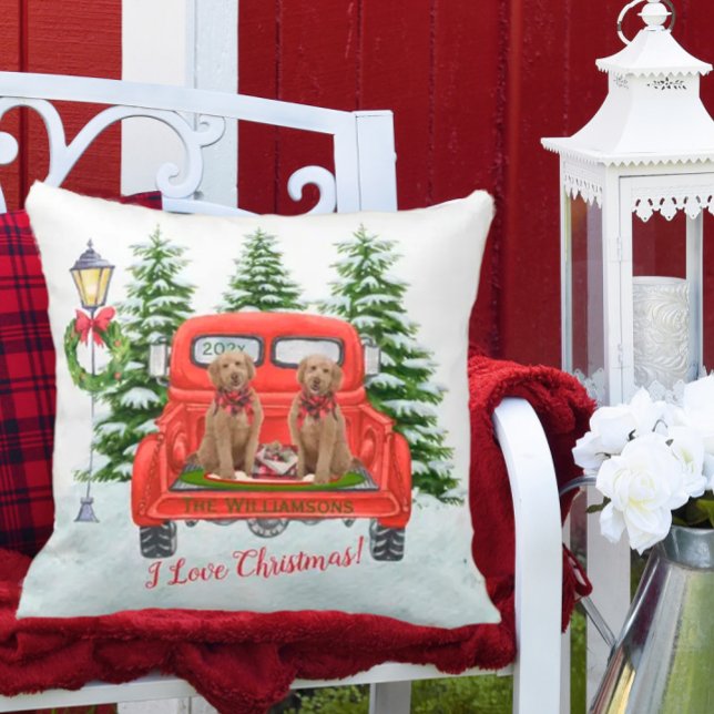 Goldendoodles Vintager LKW Familienname Kissen (Von Creator hochgeladen)