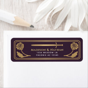 Goldene Aubergine Mittelalterliche Fantasy-Schwert