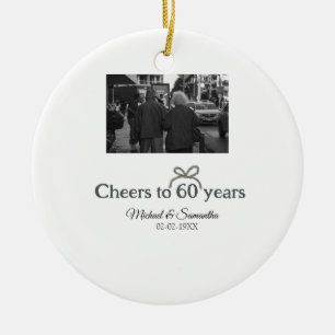 Goldene Bogen zum 60-jährigen Jubiläum Keramik Ornament