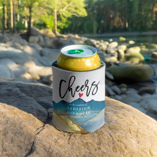 Goldene Gebirge im Wasser Hochzeitsjubeln für Lieb Dosenkühler (Von Creator hochgeladen)