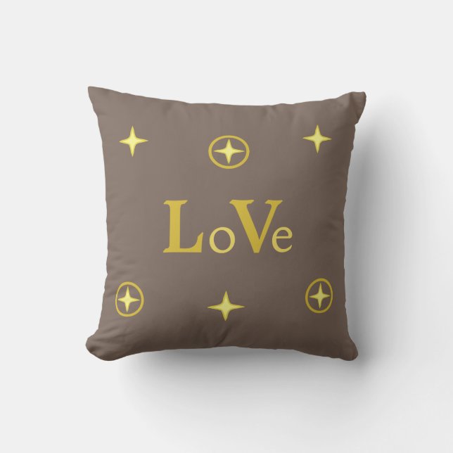 Goldene Liebe Text und Sterne auf braunem Kissen (Vorderseite)