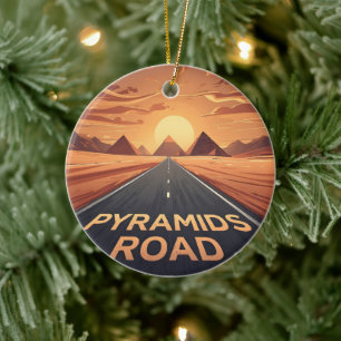Goldene Pyramidenstraße Ägypten Sonnenuntergang Ku Keramik Ornament