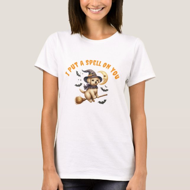 Goldene Retriever Hexe, die ich dir einen Zauber a T-Shirt (Vorderseite)