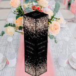 Goldene Rose Weinbox<br><div class="desc">Ein klassischer schwarzer Hintergrund. Dekoriert mit Rose Gold Konfetti. Personalisieren Sie den Namen,  das Alter und das Datum und fügen Sie ihn hinzu.</div>