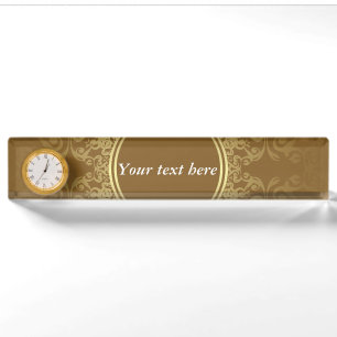 Goldene Siegelnamenanzeige mit Uhr Namensplakette