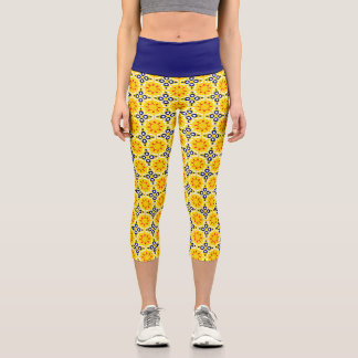 Goldene Stunde am Meer: Goldenes Gelb & Navy Blau Capri Leggings