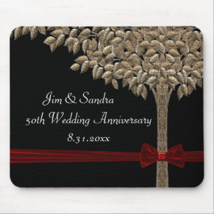 Goldener Baum mit rotem Band u. Bogen Mousepad