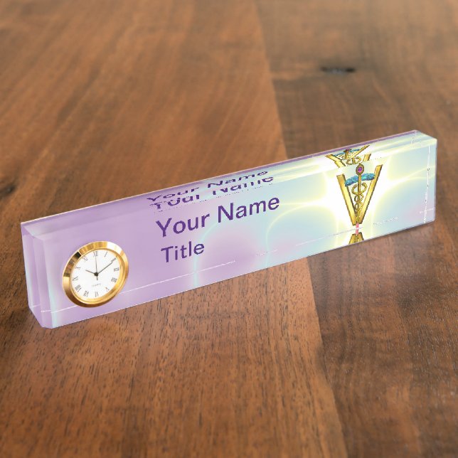 GOLDENER CADUCEUS-VETERINÄRsymbol-/Teal-Flieder Namensplakette (Seite)