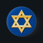 Goldener Davidsstern Auf blauem Hintergrundknopf Button<br><div class="desc">Kundenspezifischer Knopf,  der einen goldenen kennzeichnet (Druckeffekt gemacht von den Steigungen) Davidsstern Auf einem blauen Hintergrund.</div>