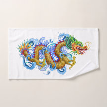 Goldener Drache mit Wasser spritzt Tuch