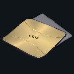 goldener Hintergrund Streifen Akzent Laptop-Sieb Laptopschutzhülle<br><div class="desc">Bild von goldmetallischem Hintergrund mit zwei glänzenden goldenen Streifen Akzent. Optionales Monogramm.</div>