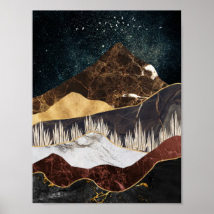 Goldener Marmorberg unter dem Sternenhimmel Poster