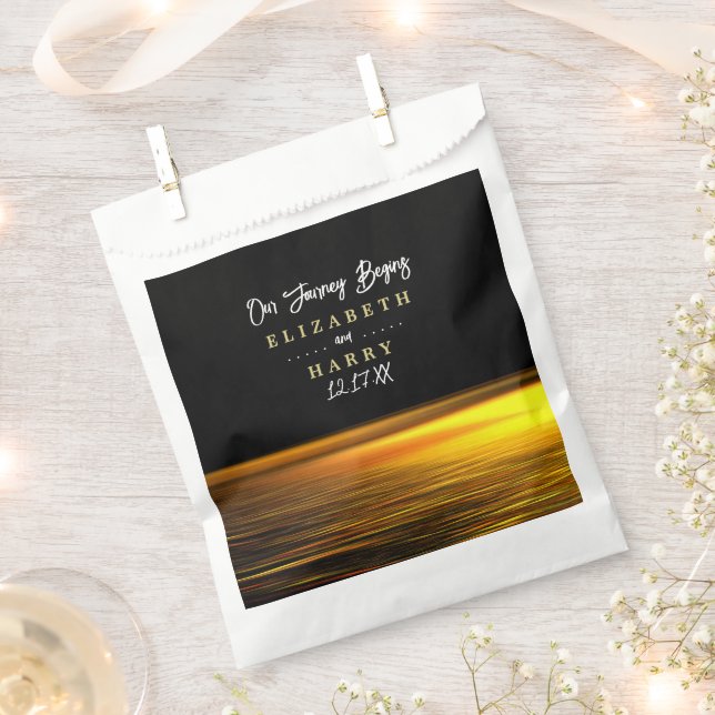 Goldener Ozean, elegante Hochzeit am Strand Geschenktütchen (Ausgeschnitten)