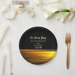 Goldener Ozean, elegante Hochzeit am Strand Pappteller