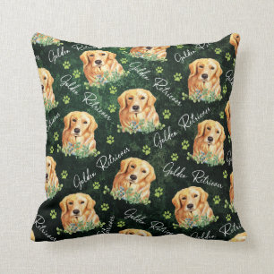 Goldener Retriever-Hund, Eukalyptus-Blätter, Kissen