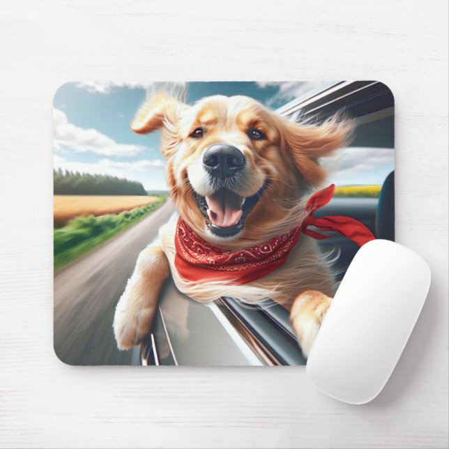 Goldener Retriever im Fenster des Autos Mousepad (Mit Mouse)