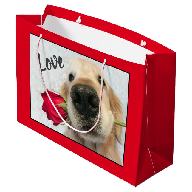 Goldener Retriever mit Rote Rosevalentine-Liebe Große Geschenktüte (Rückseite Schrägansicht)