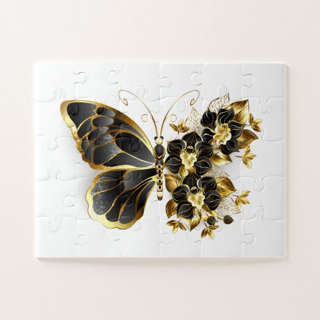 Goldener Schmetterling mit schwarzem Orchid (Horizontal)