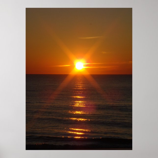 Goldener Sonnenaufgang Poster (Vorne)