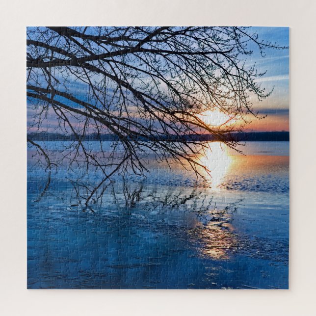Goldener Sonnenaufgang über dem See Inspirationswe (Vertikal)