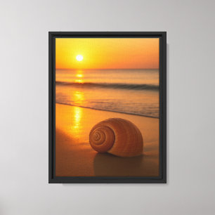 Goldener Sonnenuntergang mit Seashell am Meer Leinwanddruck