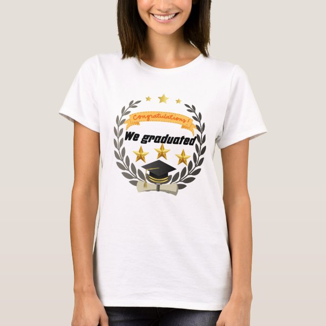 Goldenes Abschluss Abzeichen im eleganten Stil T-Shirt (Vorderseite)