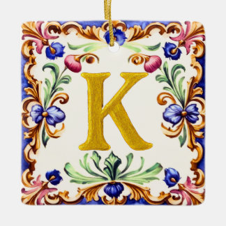 Goldenes Alphabet – Buchstabe K Keramikornament