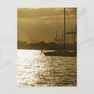 Goldenes Bootlight Postkarte