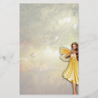 Goldenes feenhaftes Briefpapier