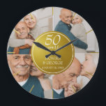 Goldenes Foto zum 50. Jahrestag der Hochzeit Große Wanduhr<br><div class="desc">50. Hochzeitstag Gold 4 Foto Design. Personalisieren Sie Ihre Fotos,  Namen und Daten.</div>