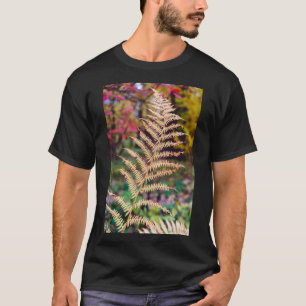 Goldenes Herbstfarnblatt-Exemplar T-Shirt