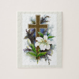 Goldenes Kreuz mit weißer Blume