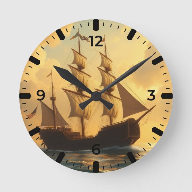 Goldenes Schiff Runde Wanduhr (Vorderseite)
