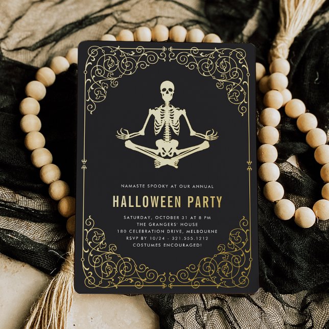 Goldenes Skeletton-Halloween-Party Folieneinladung (Von Creator hochgeladen)
