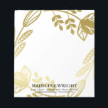 Goldfarbener Blumenkranz - Individuelle Name Notizblock<br><div class="desc">Chic floral Notizblock in weiß und gold,  mit einem großen Blumenkranz in einer gedruckten goldenen Farbe mit Ihrem Namen und Kontaktdaten.</div>