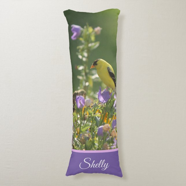 Goldfinch auf einer Harebell-Blume Seitenschläferkissen (Vorderseite Vertikal)