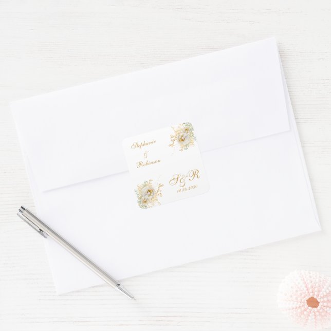 Goldflorale Monogram Logo-Hochzeit Quadratischer Aufkleber (Umschlag)